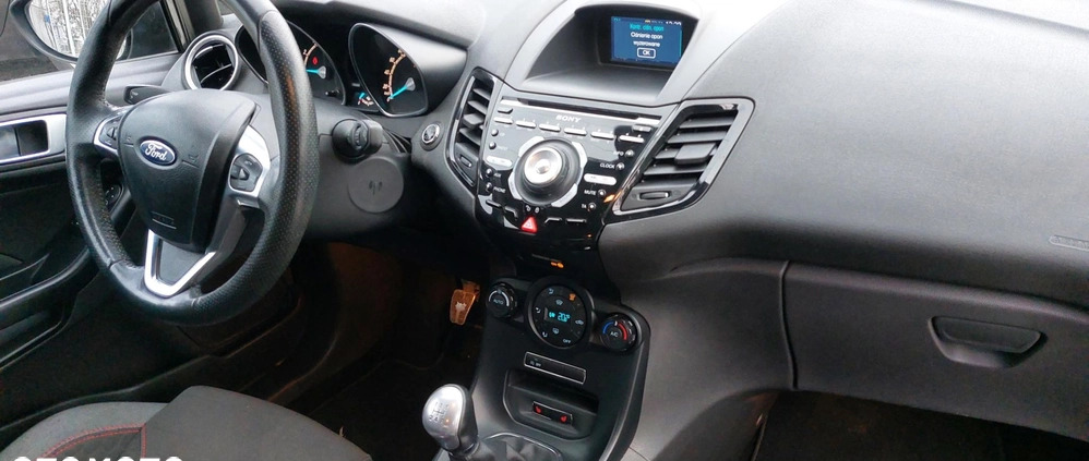 Ford Fiesta cena 35900 przebieg: 125000, rok produkcji 2016 z Oleśnica małe 67